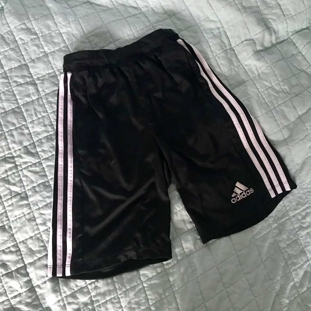 ADIDAS climalite black shorts men’s size small